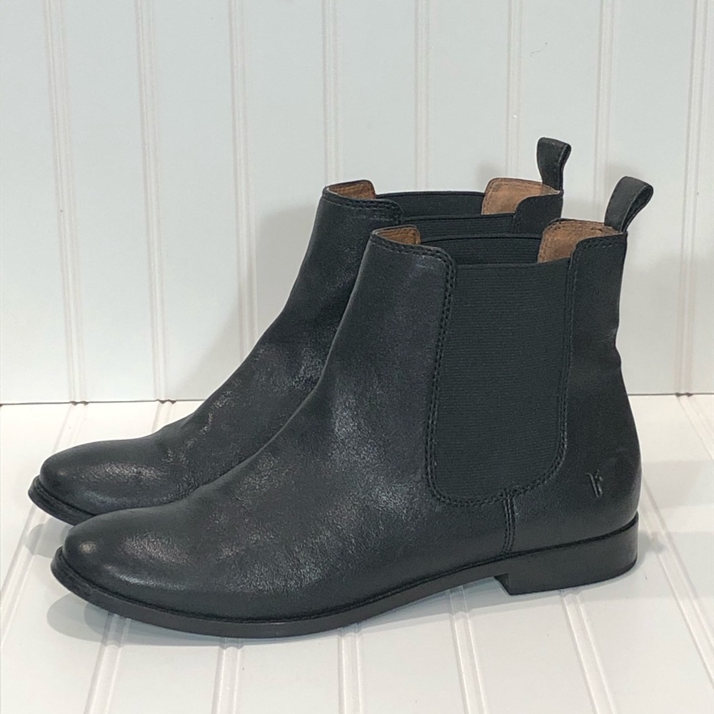 Frye Chelsea Black Leather Ankle Boots